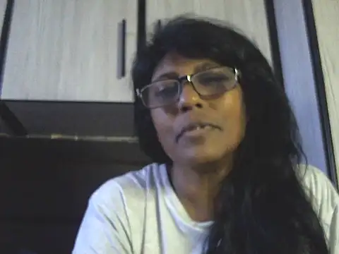 MsAttitude online show from 04-26-26, 10:35