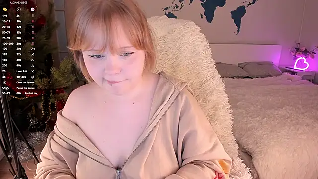 Snapshot of LisaLaas chatting on 01-17-25, 05:19 LisaLaas online show from 01-17-25, 05:19