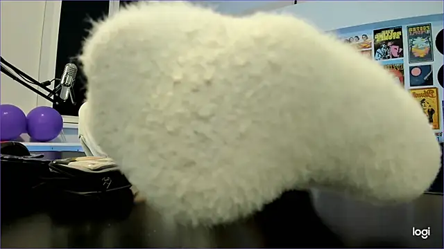 Snapshot of MistyBarnes chatting on 12-02-24, 12:18 MistyBarnes online show from 12-02-24, 12:18