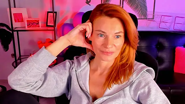 Snapshot of MistyBarnes chatting on 01-15-25, 08:30 MistyBarnes online show from 01-15-25, 08:30