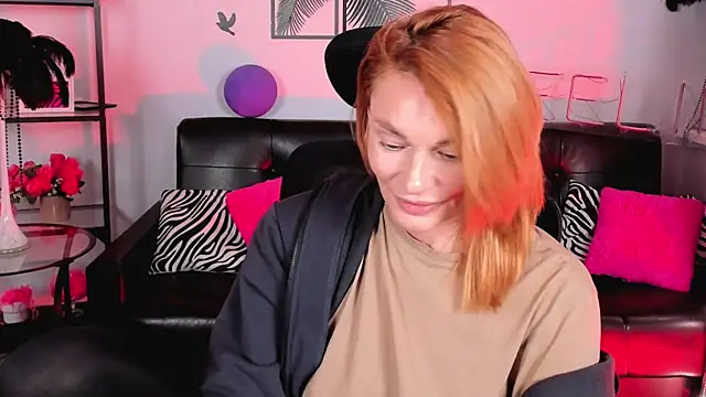 Snapshot of MistyBarnes chatting on 03-06-25, 11:47 MistyBarnes online show from 03-06-25, 11:47