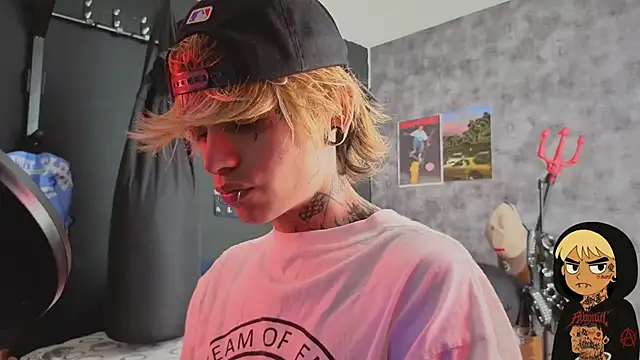 AcidMilo online show from 10-24-25, 02:35