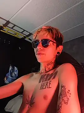 AcidMilo online show from 07-13-26, 10:56