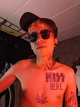 AcidMilo online show from 07-14-26, 03:55