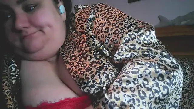 Snapshot of nicholle chatting on 02-21-25, 01:00 nicholle online show from 02-21-25, 01:00