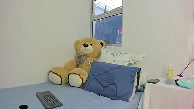 SEJMET LOVE  online show from 12-17-24, 01:38