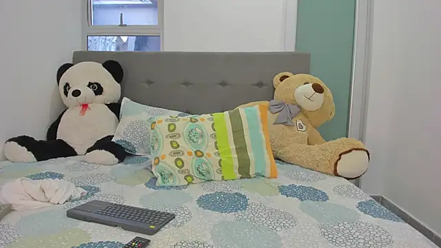 SEJMET LOVE  online show from 01-17-25, 02:50