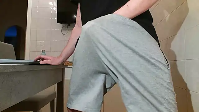 Snapshot of asa92921 chatting on 12-07-24, 02:57 asa92921 online show from 12-07-24, 02:57