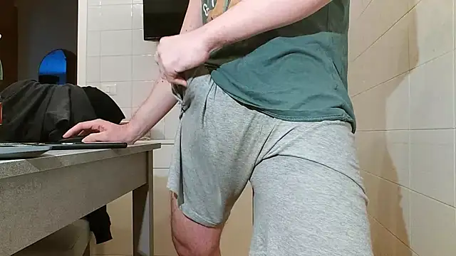 Snapshot of asa92921 chatting on 01-02-25, 02:13 asa92921 online show from 01-02-25, 02:13