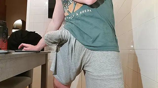 Snapshot of asa92921 chatting on 01-03-25, 05:20 asa92921 online show from 01-03-25, 05:20