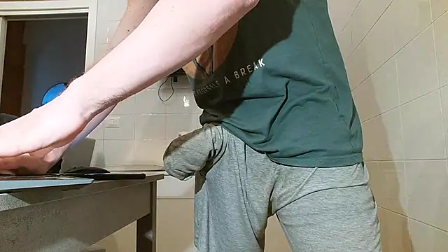 Snapshot of asa92921 chatting on 01-10-25, 09:34 asa92921 online show from 01-10-25, 09:34