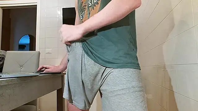 Snapshot of asa92921 chatting on 01-11-25, 08:43 asa92921 online show from 01-11-25, 08:43