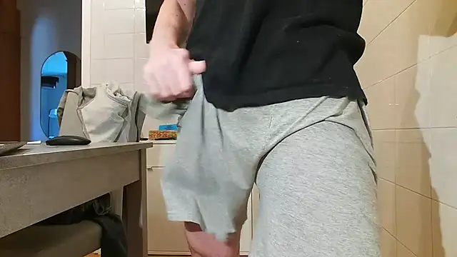 Snapshot of asa92921 chatting on 02-23-25, 02:35 asa92921 online show from 02-23-25, 02:35