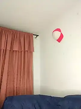 zhayra rose online show from 01-30-25, 03:44