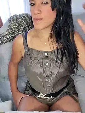 zhayra rose online show from 02-14-25, 09:21