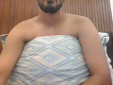 Snapshot of bigdickfuckuu chatting on 09-23-25, 08:28 bigdickfuckuu online show from 09-23-25, 08:28