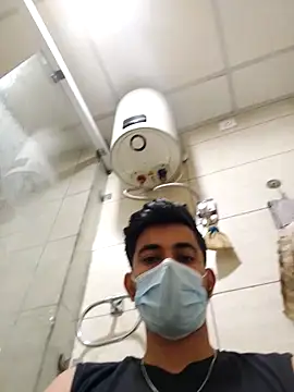 Snapshot of bigdickfuckuu chatting on 10-07-25, 04:53 bigdickfuckuu online show from 10-07-25, 04:53