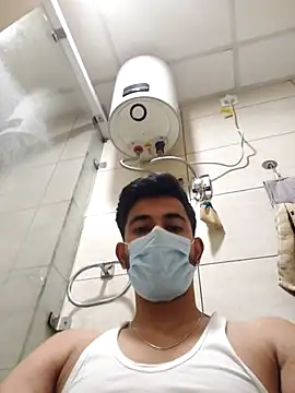 Snapshot of bigdickfuckuu chatting on 10-10-25, 08:35 bigdickfuckuu online show from 10-10-25, 08:35