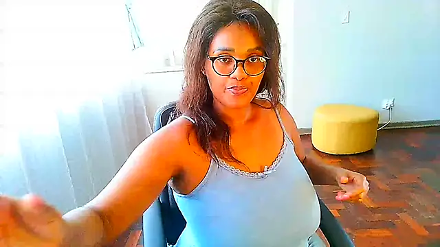 Snapshot of Charlie-Crawford chatting on 01-20-25, 11:45 Charlie-Crawford online show from 01-20-25, 11:45