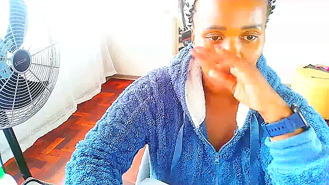 Snapshot of Charlie-Crawford chatting on 02-19-25, 10:56 Charlie-Crawford online show from 02-19-25, 10:56