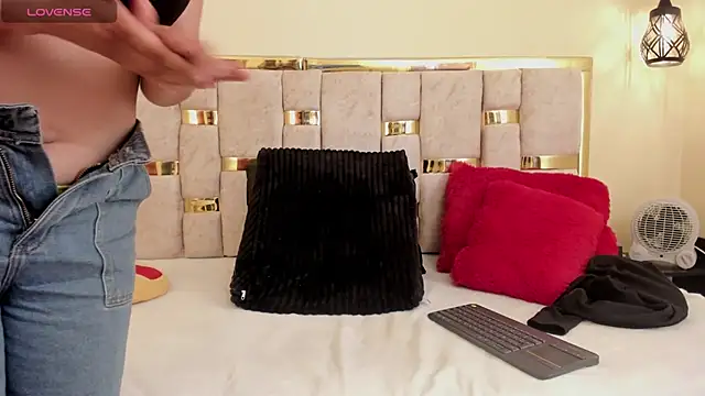 Snapshot of ttata_3 chatting on 01-15-25, 07:55 ttata 3 online show from 01-15-25, 07:55