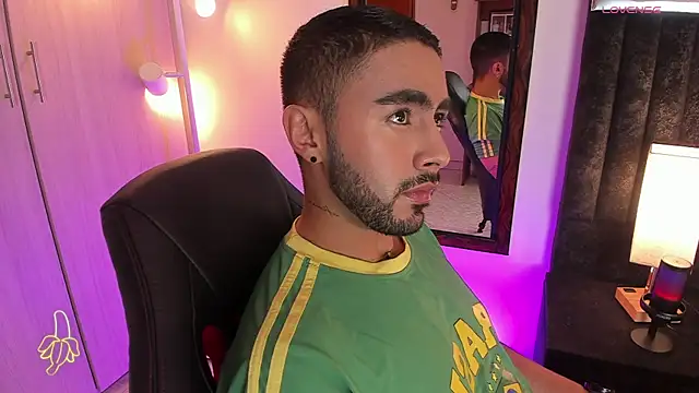 ItsMeEros online show from 11-12-25, 09:03