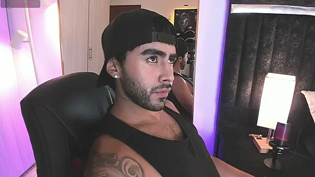 ItsMeEros online show from 04-19-26, 09:06