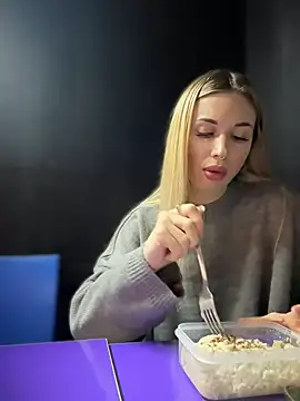 pinkstar  online show from 02-18-25, 08:38