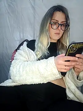 dolcehelena993 online show from 02-21-26, 03:13