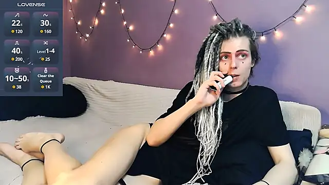 Snapshot of Littlepinkcat chatting on 03-09-25, 09:14 Littlepinkcat online show from 03-09-25, 09:14