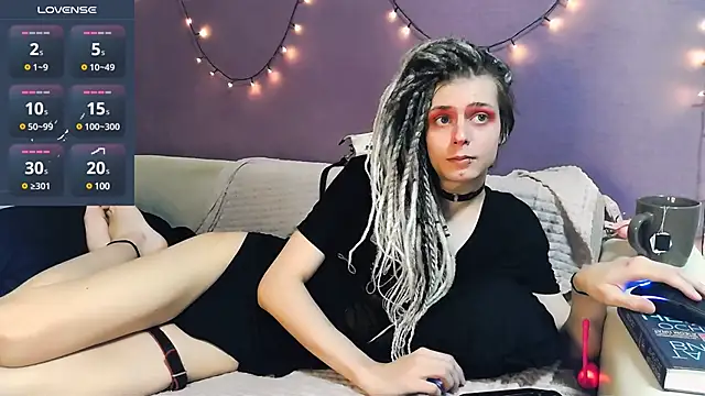 Snapshot of Littlepinkcat chatting on 03-16-25, 03:28 Littlepinkcat online show from 03-16-25, 03:28