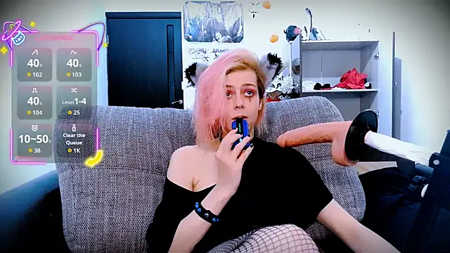 Snapshot of Littlepinkcat chatting on 10-06-25, 08:12 Littlepinkcat online show from 10-06-25, 08:12