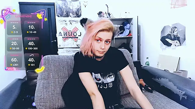 Snapshot of Littlepinkcat chatting on 10-09-25, 09:29 Littlepinkcat online show from 10-09-25, 09:29