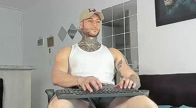  jamesleandros1 online show from 03-20-25, 08:08