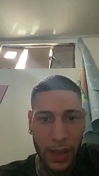  jamesleandros1 online show from 02-07-26, 02:43