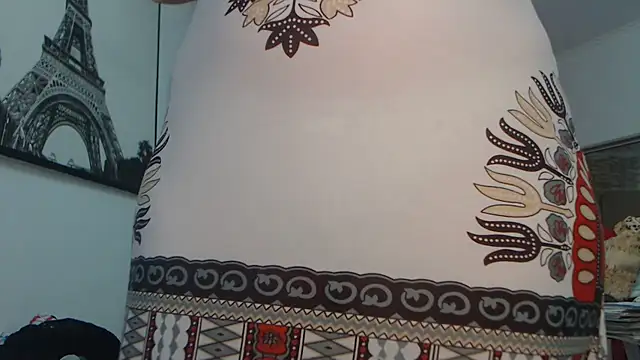 Snapshot of AnnaBellaLuckyXOXO chatting on 11-21-25, 12:15 AnnaBellaLuckyXOXO online show from 11-21-25, 12:15