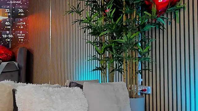 Avril Cyrus online show from 02-19-25, 10:12