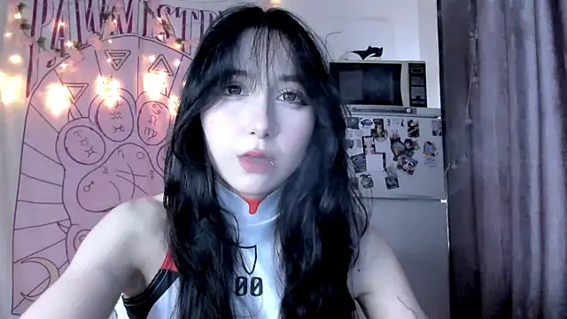 Snapshot of Holy420lolii chatting on 04-05-26, 03:20 Holy420lolii online show from 04-05-26, 03:20