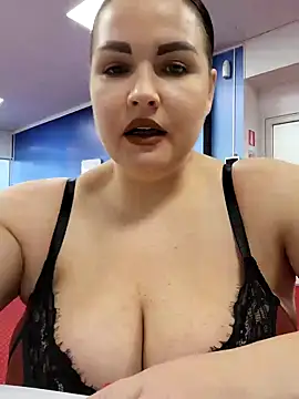 Snapshot of GeorgiaLerox chatting on 03-01-25, 12:56 GeorgiaLerox online show from 03-01-25, 12:56