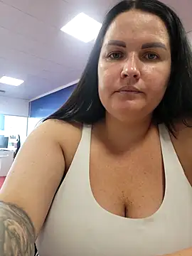 Snapshot of GeorgiaLerox chatting on 09-21-25, 11:45 GeorgiaLerox online show from 09-21-25, 11:45