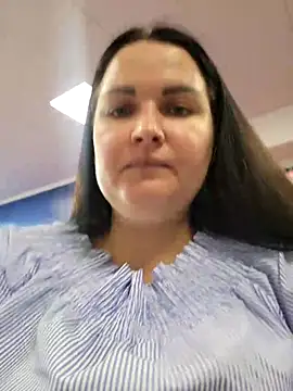 Snapshot of GeorgiaLerox chatting on 10-05-25, 11:41 GeorgiaLerox online show from 10-05-25, 11:41