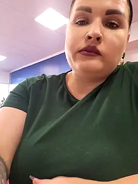 Snapshot of GeorgiaLerox chatting on 10-10-25, 12:04 GeorgiaLerox online show from 10-10-25, 12:04