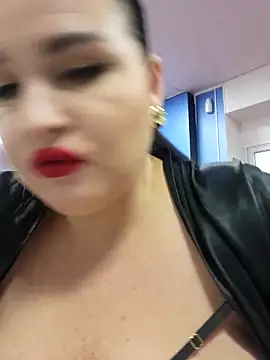 Snapshot of GeorgiaLerox chatting on 11-28-25, 01:36 GeorgiaLerox online show from 11-28-25, 01:36