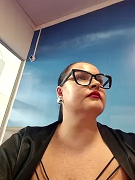 GeorgiaLerox online show from 04-17-26, 12:52