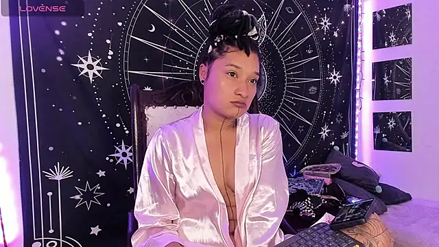 Eva Lee  online show from 10-02-25, 07:15