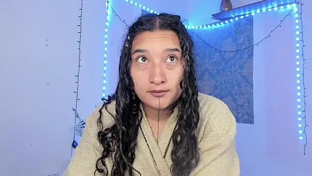 Eva Lee  online show from 04-25-26, 10:29