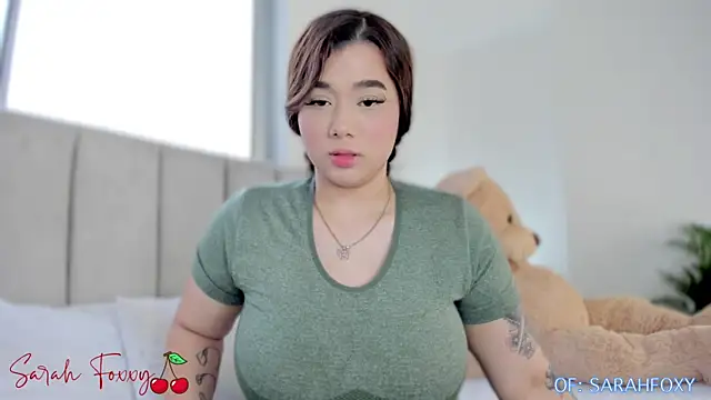 Foxxy222  online show from 01-02-25, 10:33