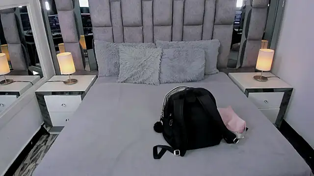 EMMAHILL1 online show from 10-02-25, 07:21