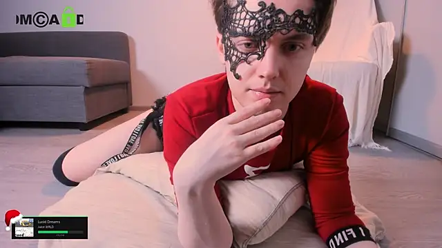 Snapshot of Oh_My_God_ chatting on 12-27-24, 06:10 Oh My God  online show from 12-27-24, 06:10