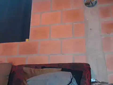 Snapshot of DevoraAmateur chatting on 02-11-25, 10:59 DevoraAmateur online show from 02-11-25, 10:59